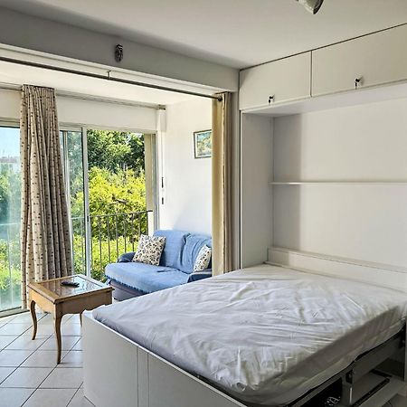 Apartment Les Roses Lauriers By Interhome Le Lavandou Exterior foto