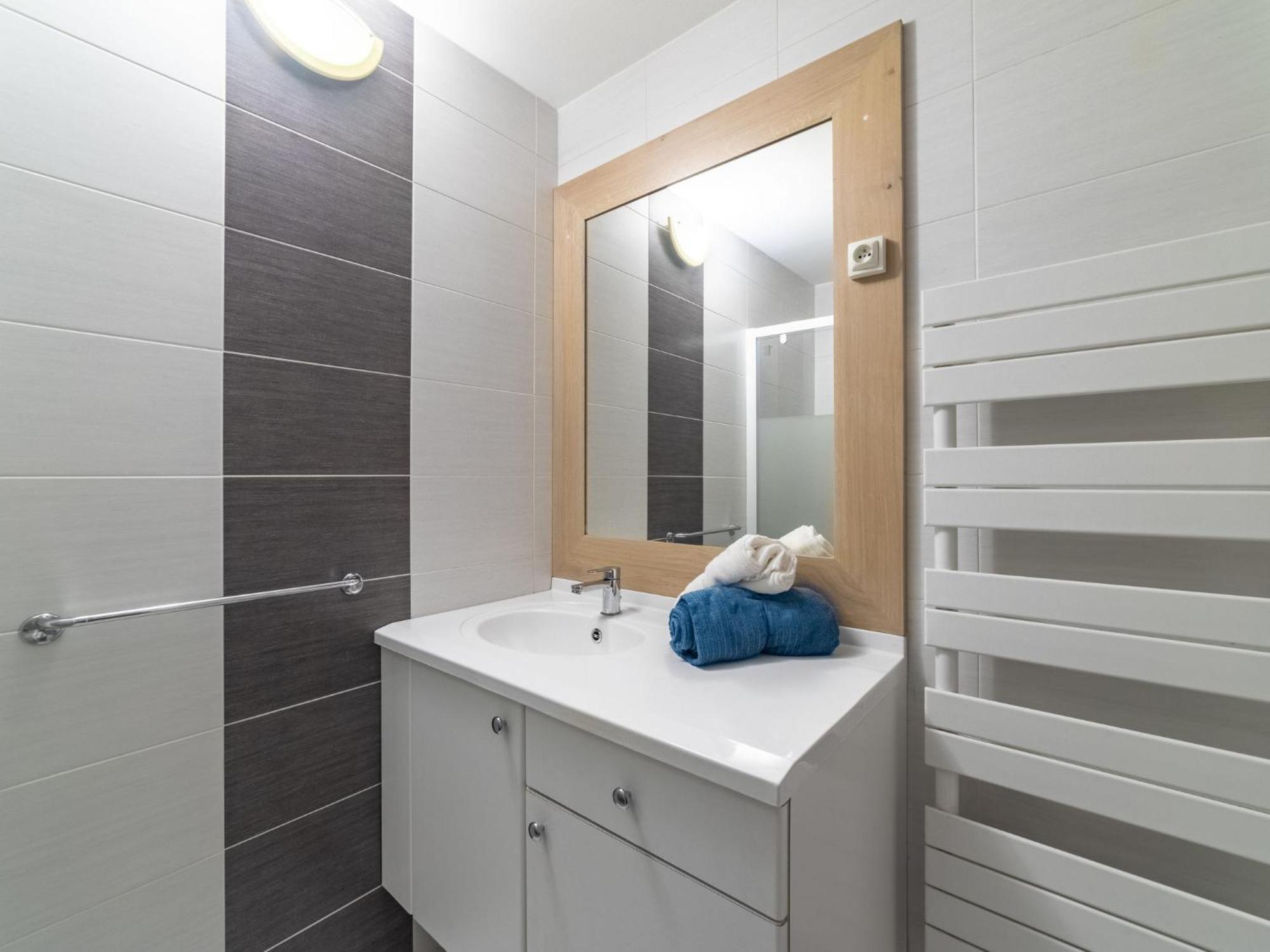 Apartment Les Roses Lauriers By Interhome Le Lavandou Exterior foto